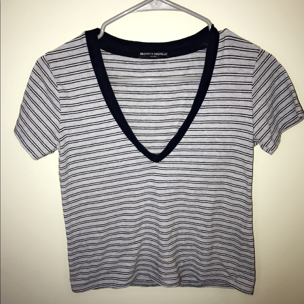 V NECK STRIPE TOP - BRANDY MELVILLE
